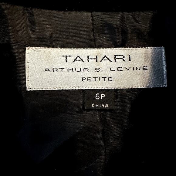 Tahari Velvet Blazer Suit Jacket Two-Button Notch Lapel Black 6 Petite - Picture 3 of 5